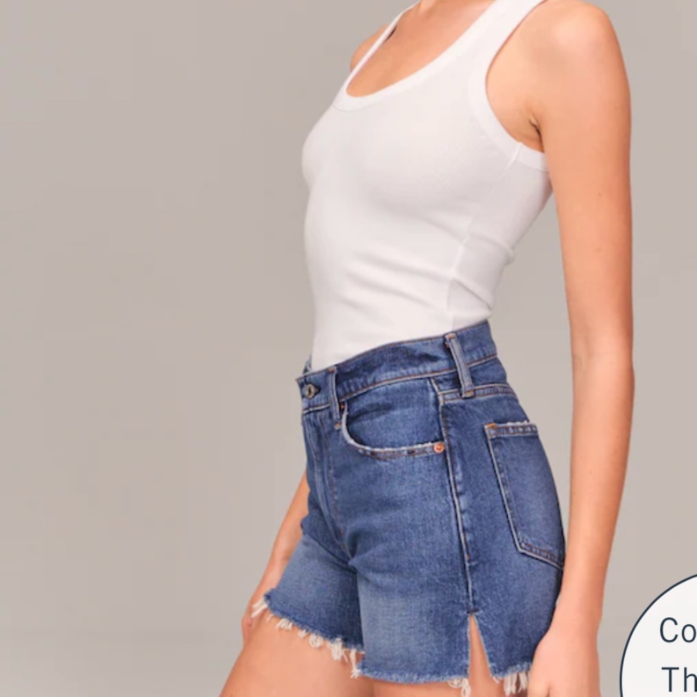 Abercrombie high rise 4 inch mom shorts